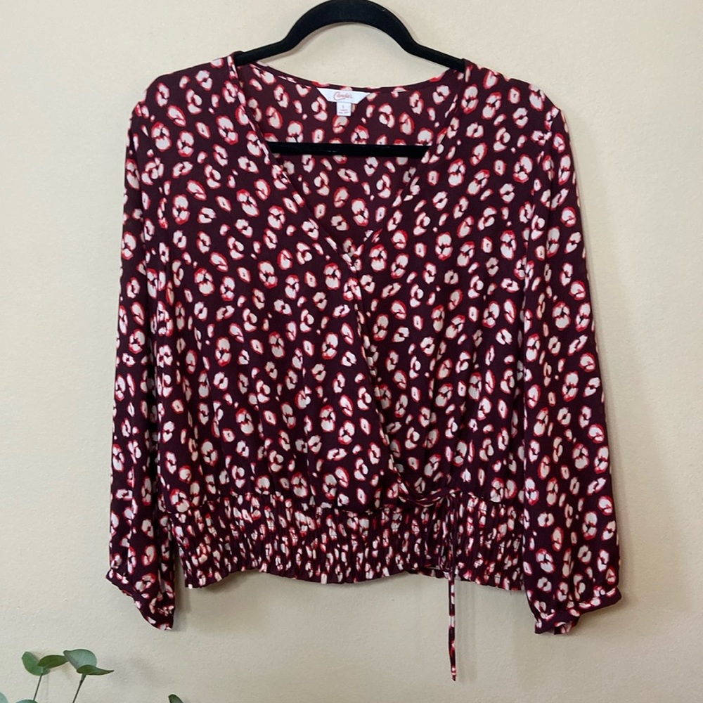 Candie's Long Sleeve V- neck Flowy Blouse White Burgundy Women's Large casual